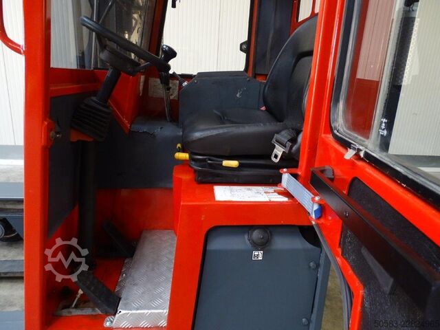 Firevejs sidelæsser Combilift C3000