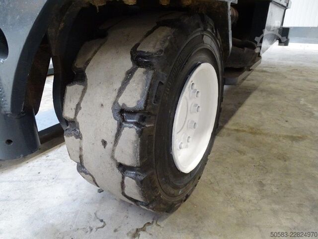 Firevejs sidelæsser Combilift C4000 - TRIPLEX