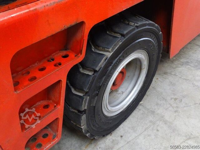 Sidelæsser gaffeltruck Baumann GX60/14/45ST