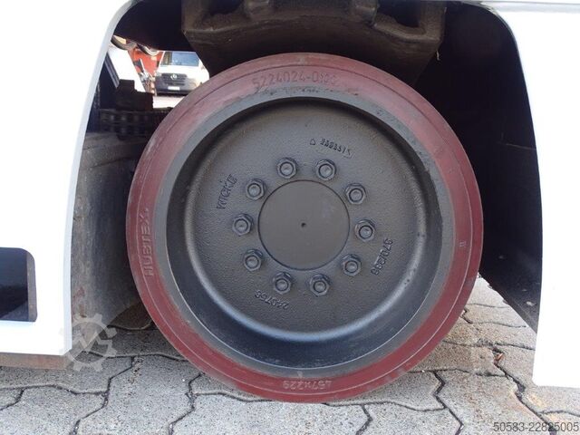Négyirányú oldalrakodó Hubtex MQ55
