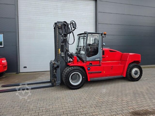 Dízelüzemű targoncá Kalmar DCG160-12 TRIPLEX