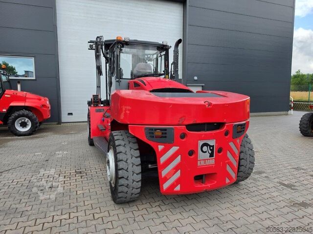Dízelüzemű targoncá Kalmar DCG160-12 TRIPLEX