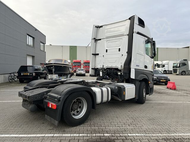 Standaard-SZM Mercedes-Benz Actros 1845 Gigaspace / Tacho V2 / PTO - Hydrau...