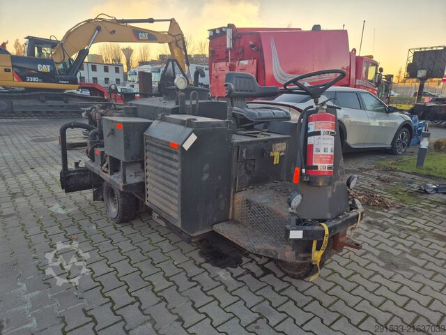 Asphalt paver Savalco HM10HD