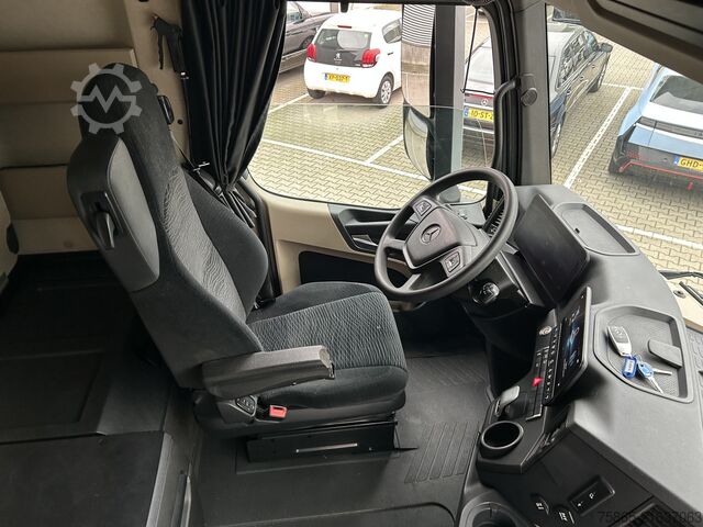 Standaard-SZM Mercedes-Benz Actros 1845 Gigaspace / Tacho V2 / PTO - Hydrau...