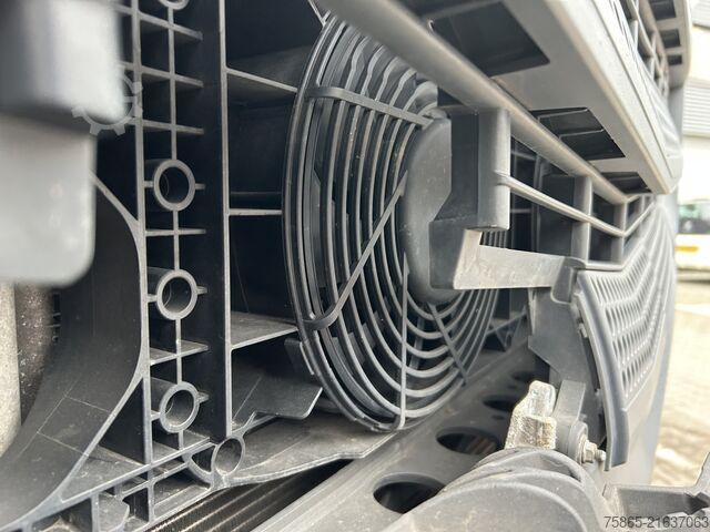 Standaard-SZM Mercedes-Benz Actros 1845 Gigaspace / Tacho V2 / PTO - Hydrau...