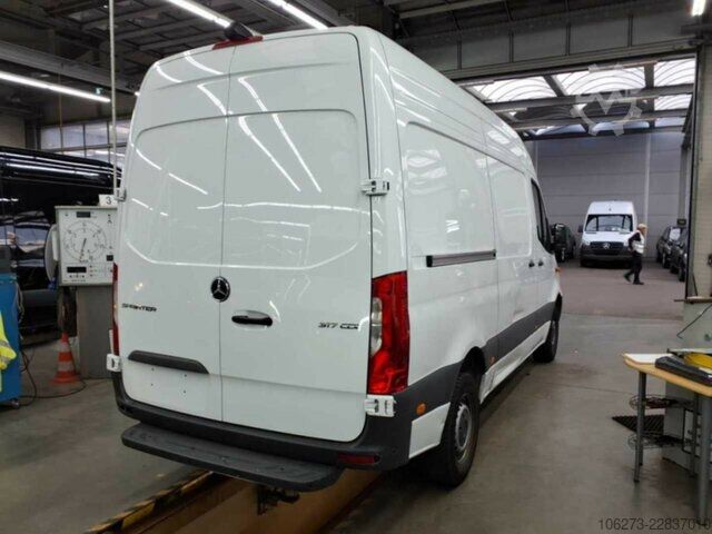 Van Mercedes-Benz Sprinter 317 CDI,L2H2,Automatik,Kamera,Navi