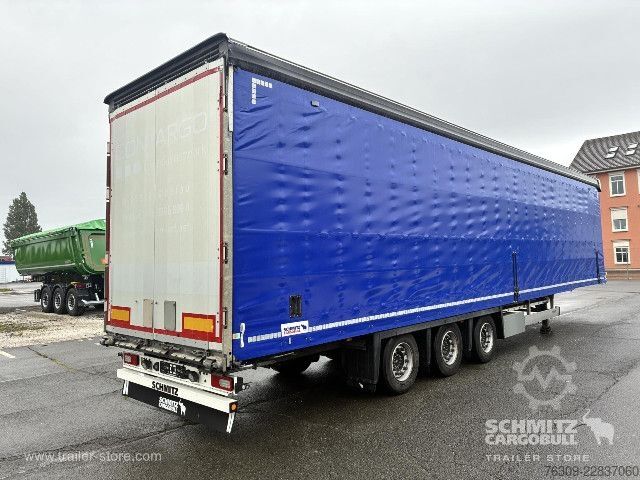 Semirimorchio con telone Schmitz Cargobull Curtainsider Mega Getränke