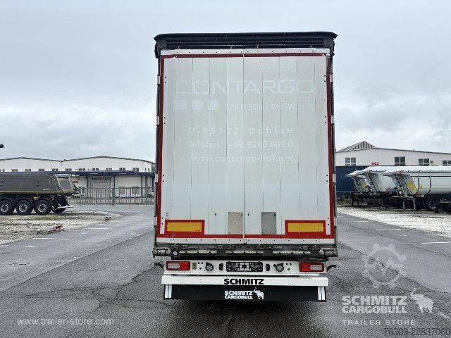 Semirimorchio con telone Schmitz Cargobull Curtainsider Mega Getränke