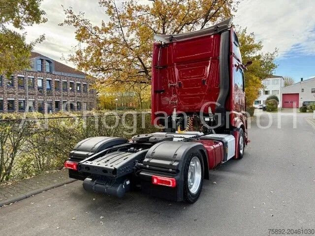 Volume SCM Mercedes-Benz Actros 1853 GigaSpace/Edition 1/Mega Voll Luft/...