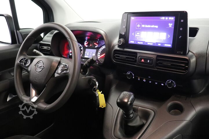 Panel van Opel Combo 1.5D 102PK L2 EURO 6 - Airco - Navi - Cru...