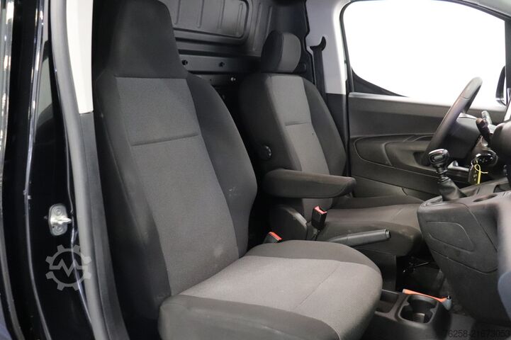 Panel van Opel Combo 1.5D 102PK L2 EURO 6 - Airco - Navi - Cru...