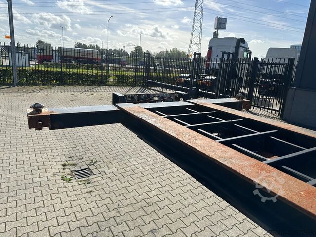Transport af containere Schmitz Cargobull SCF24G 40FT HC / SAF + DISC / LIFTAXLE / NL-CHA...
