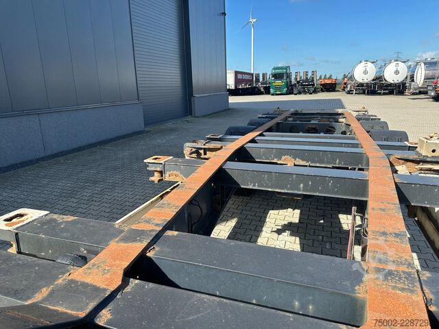 Transport af containere Schmitz Cargobull SCF24G 40FT HC / SAF + DISC / LIFTAXLE / NL-CHA...