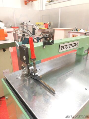 Machine à jointoyer les placages KUPER 630