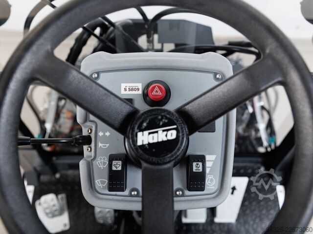 Hako Citymaster 600 spazzatrice 4x4 Hako Citymaster 600 - 2014y - 179h - Diesel