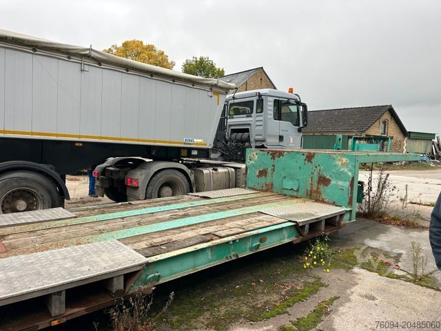 Nízkoložný návěs MÜLLER-MITTELTAL TTS-VLL Tieflader RADMULDEN