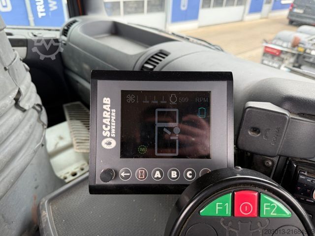 Road sweeper SCANIA G230 Kehrmaschine SCARAB Magnum