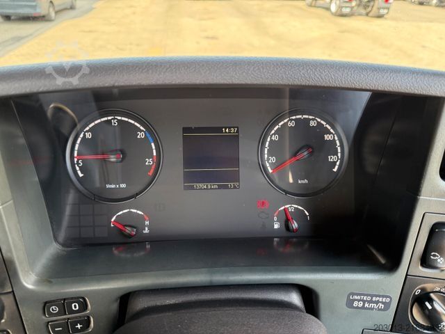 Road sweeper SCANIA G230 Kehrmaschine SCARAB Magnum