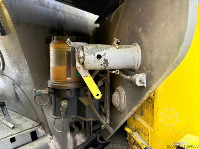 Autobetoniera cu pompă MERCEDES-BENZ ACTROS 2646 6x4 Betonpumpe PUTZMEISTER BSF 36 M