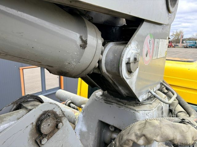 Autobetoniera cu pompă MERCEDES-BENZ ACTROS 2646 6x4 Betonpumpe PUTZMEISTER BSF 36 M