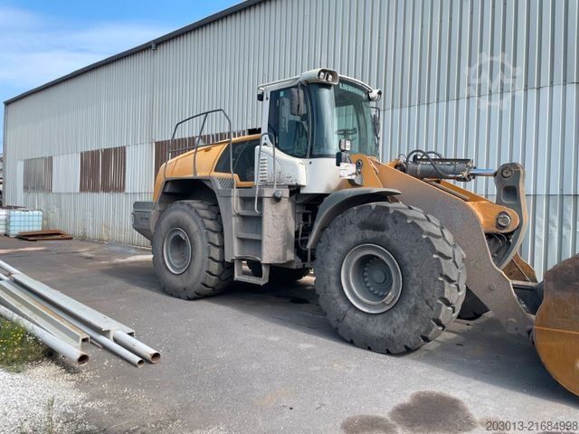 Wheel loader LIEBHERR L566 Radlader 27 Ton *11.350 h