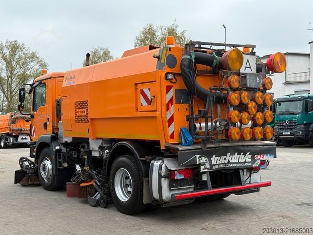 Road sweeper MAN TGM 18.340 HD Kehrmaschine SCARAB Magnum 8,2 m³