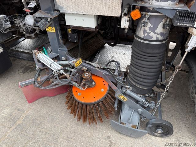 Silniční zametač MAN TGM 18.340 HD Kehrmaschine SCARAB Magnum 8,2 m³