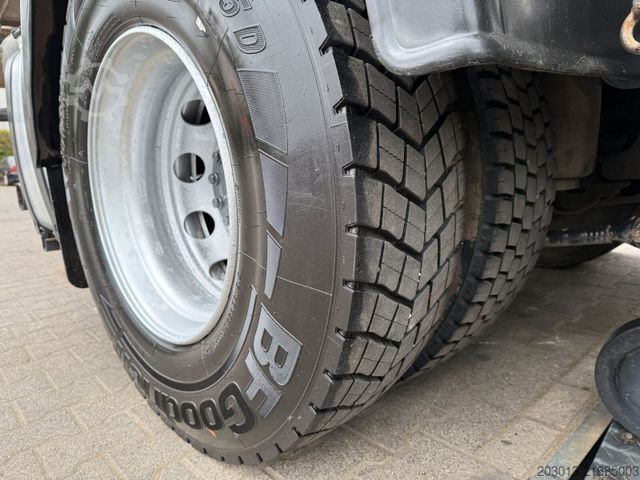 Silniční zametač MAN TGM 18.340 HD Kehrmaschine SCARAB Magnum 8,2 m³