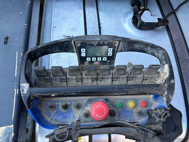 Crane Iveco Stralis 420 X-WAY + HMF 5020K-RCS 6x TREKKER + ...