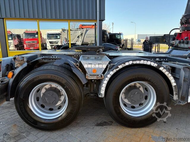 Camión grúa Iveco Stralis 420 X-WAY + HMF 5020K-RCS 6x TREKKER + ...
