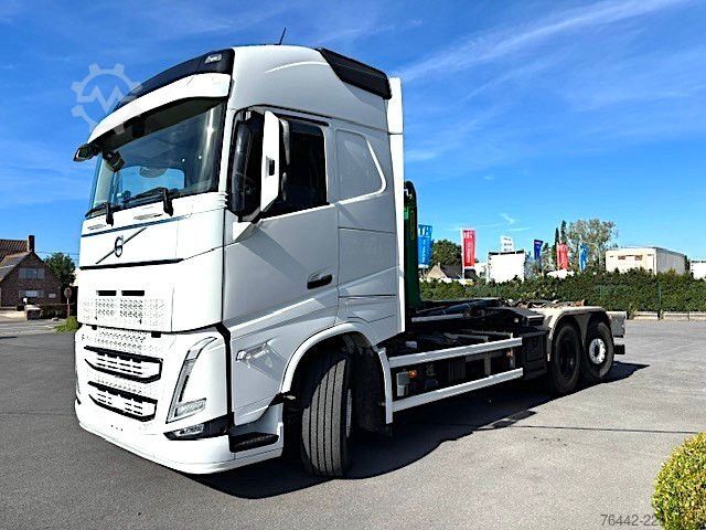 Kamion s kipom s pomičnim kontejnerom VOLVO FH420-6X2/4-MOTORSEITIG-KFZ BRIEF-TOP