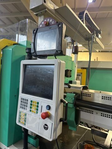 μηχανή χύτευσης με έγχυση Arburg 470S 1100-400