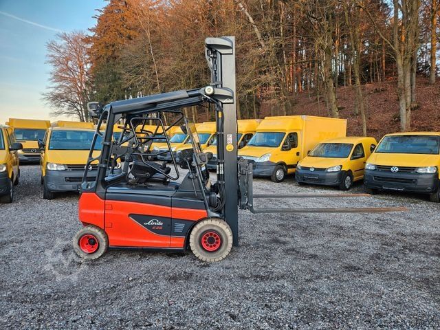 Front loader forklift LINDE E25 R Roadster , 6.880mm Hubhöhe, StVZO hydr. Zi