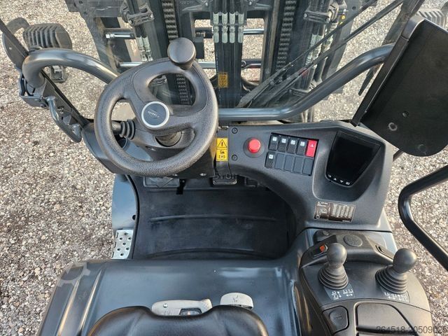 Front loader forklift LINDE E25 R Roadster , 6.880mm Hubhöhe, StVZO hydr. Zi