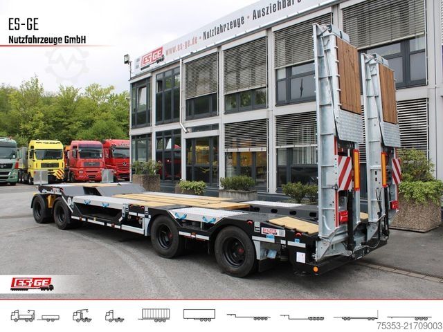 Remolque de plataforma baja SCHWARZMÜLLER Tieflader mit gekröpftem Plateau