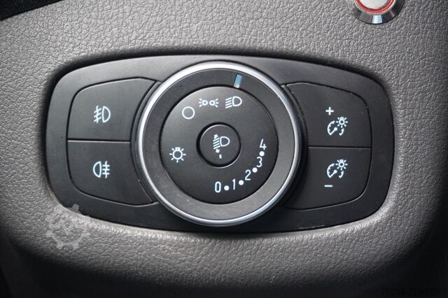Magastetős kombi Ford Transit Connect 1.5 EcoBlue EURO 6 - Airco - Ca...
