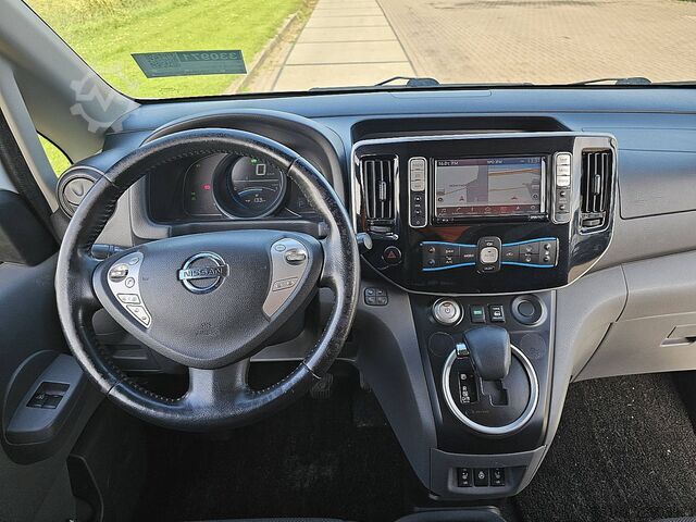 Magastetős kombi NISSAN E-NV200 L1 NAP 200KM WLTP