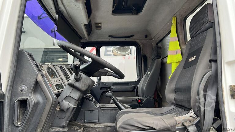 3 oldalú billenő MAN 33.463 (STEEL SUSP. / CLEAN TRUCK / GOOD TYRES ...