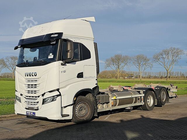Sistema BDF IVECO S-WAY AS260S46 6x2*4 LNG GAS