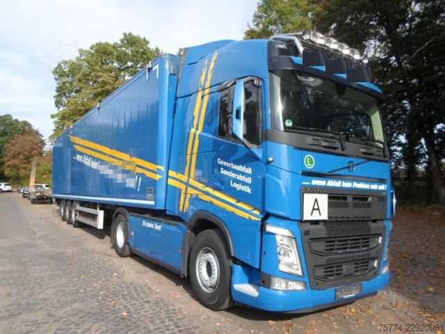 Standard nyergesvontató VOLVO FH 500/ Knapen Walkingfloor 93 m3