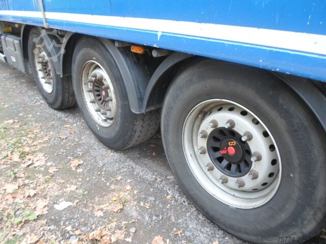 Standard nyergesvontató VOLVO FH 500/ Knapen Walkingfloor 93 m3