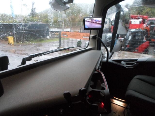 Standard nyergesvontató VOLVO FH 500/ Knapen Walkingfloor 93 m3