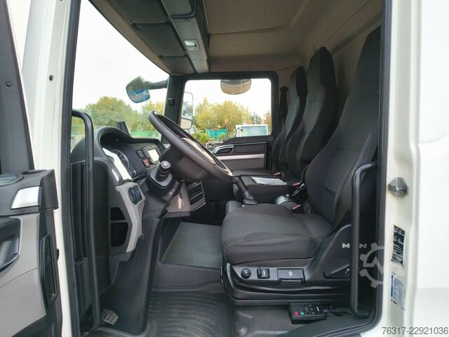 Pick-up bestelwagen MAN TGL 8.190 Pritsche 6,10m, BL, 2x AHK,