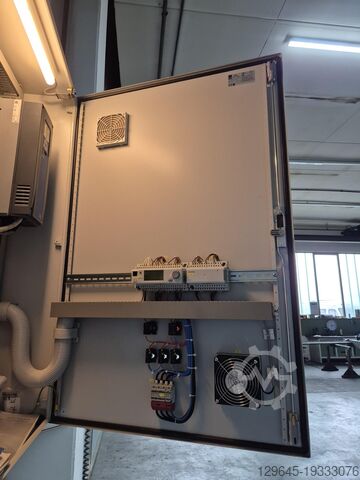 Halverwarming Robatherm RWE 300 / Weishaupt Brenner Gas