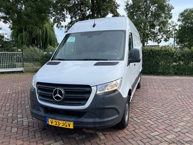 Bestelwagen dubbele cabine Mercedes-Benz Sprinter 317 1.9 CDI L2H1