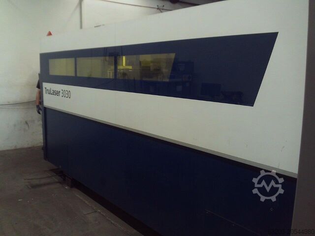 Máquina de corte a laser TRUMPF TruLaser 3030 L49 4KW Fiber