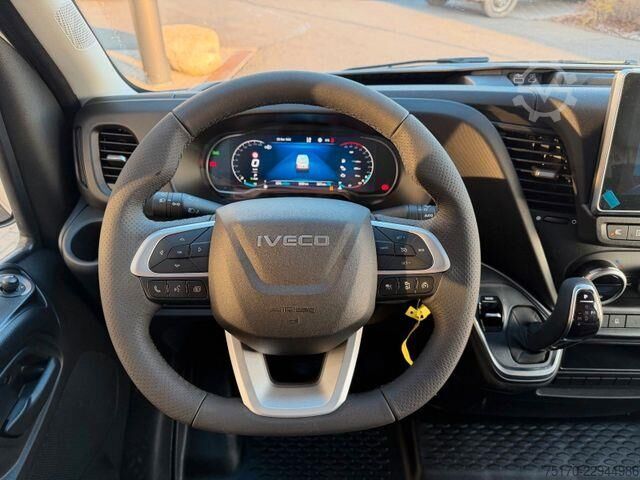 Karavan sa visokim krovom Iveco Daily 35S18 HA8 *R4.100mm*Automatik*Kamera*ACC*