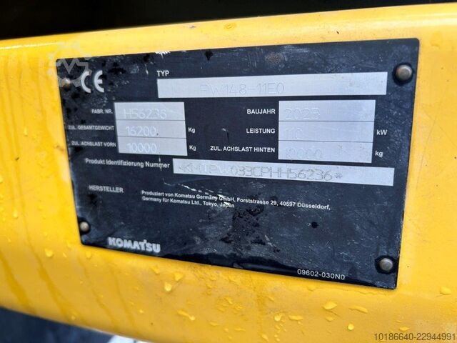 Komatsu PW148-11E0 Komatsu PW148-11E0