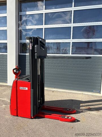 Viljuљkar Linde L 14 Deichselstapler